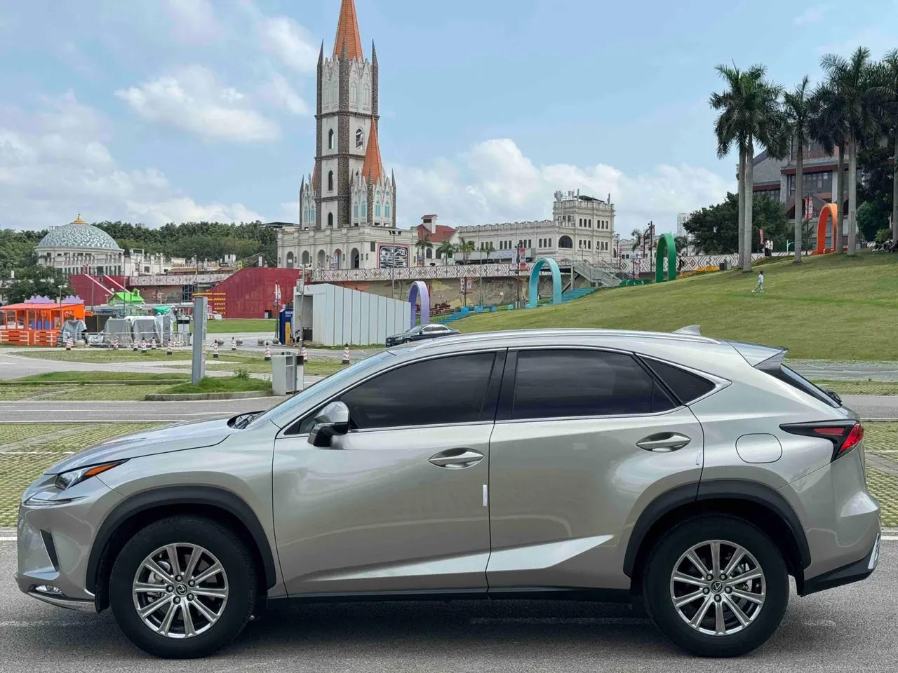 Lexus NX (Imported) 2020 NX200 2.0 Stepless Front Edition Automatic Gear 3