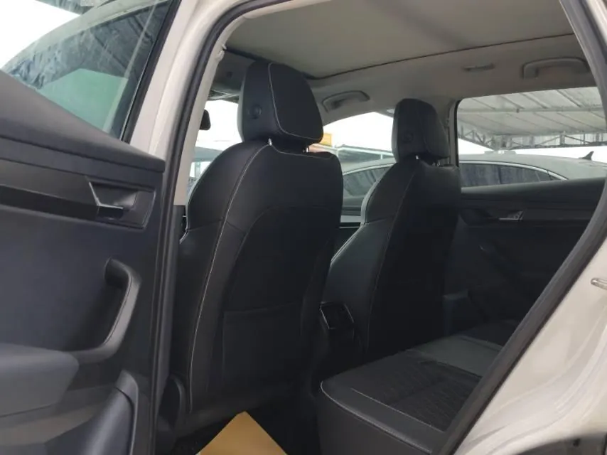 Skoda 2020 Keluoke 1.4TSI TSI280 Zhixing Deluxe Automatic Gear 4
