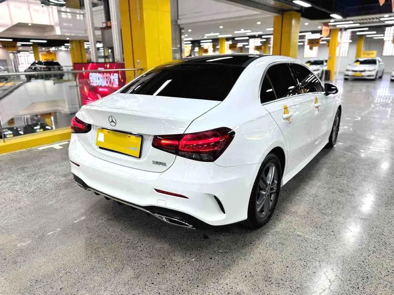 Mercedes Benz Class A 2022 A 180 L 1.3T Sports Automatic 5