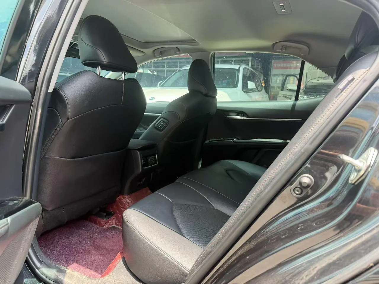 Toyota 2021 Camry 2.0G Stepless Deluxe Edition Automatic Gear 4