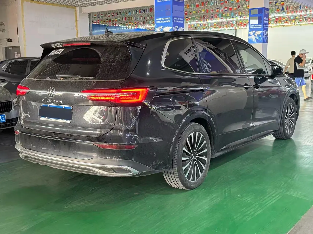 Volkswagen 2020 Wei (Viloran) 2.0TSI 380TSI Premium Edition Automatic Gear 3