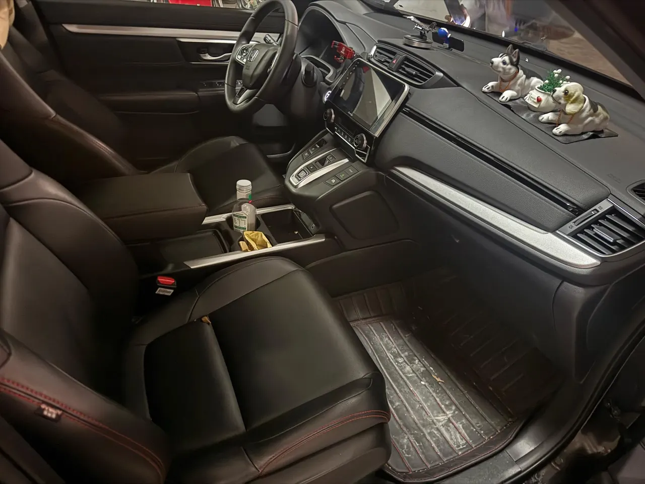 Honda 2021 CR-V hybrid 2.0 stepless two-wheel drive sharp and clean version automatic transmission 4