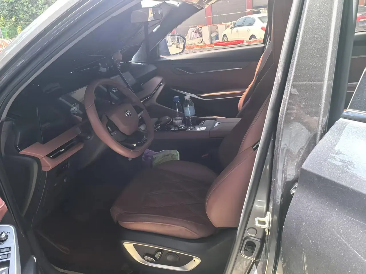 ChangAn 2023 CS75 PLUS 1.5T Prestige Automatic 2