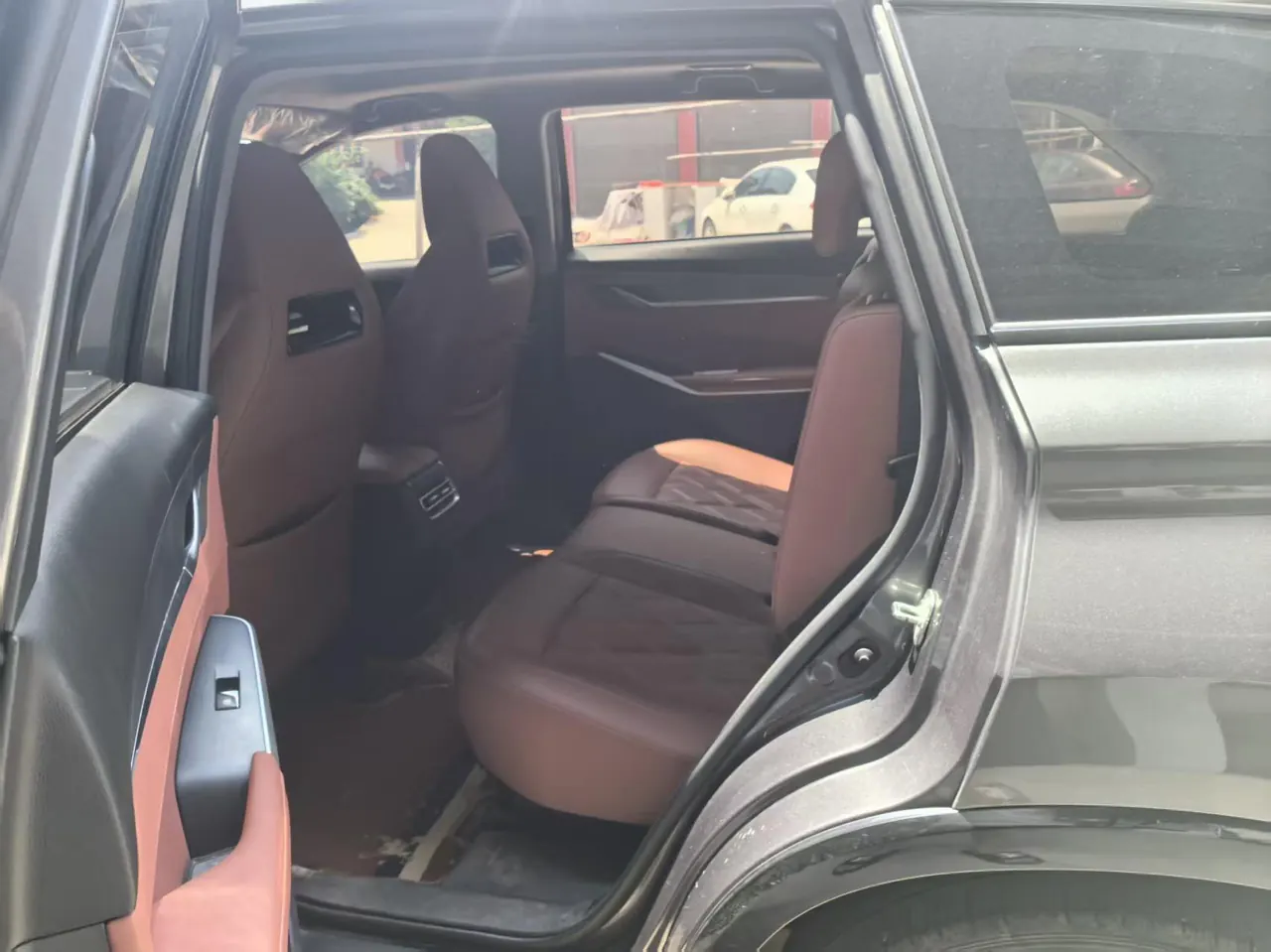 ChangAn 2023 CS75 PLUS 1.5T Prestige Automatic 3