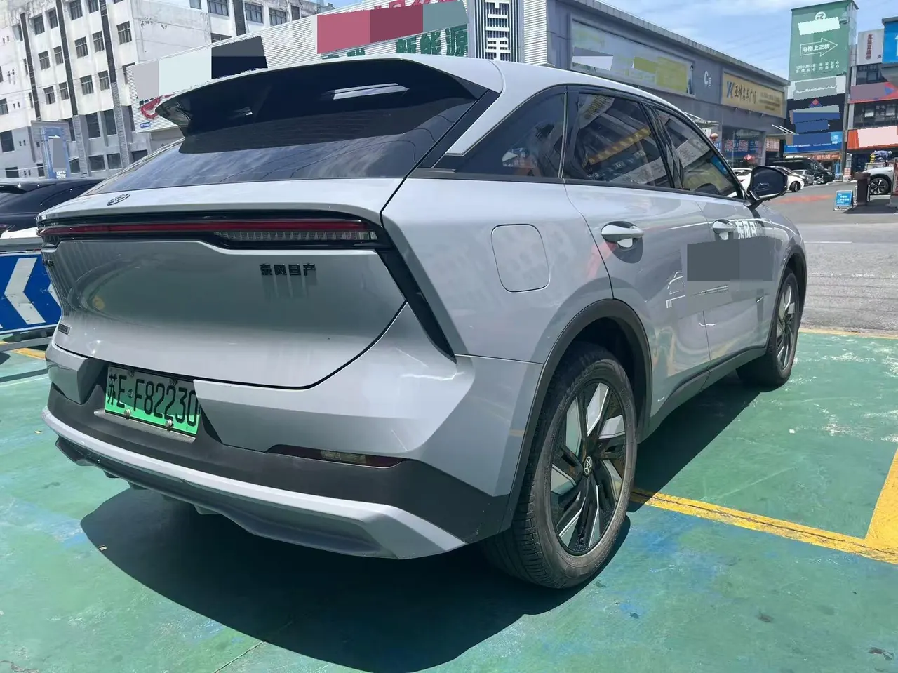 Venucia 2023 Large V DD-i Super Hybrid 1.5T Stepless 110km iE Edition Automatic Gear 9