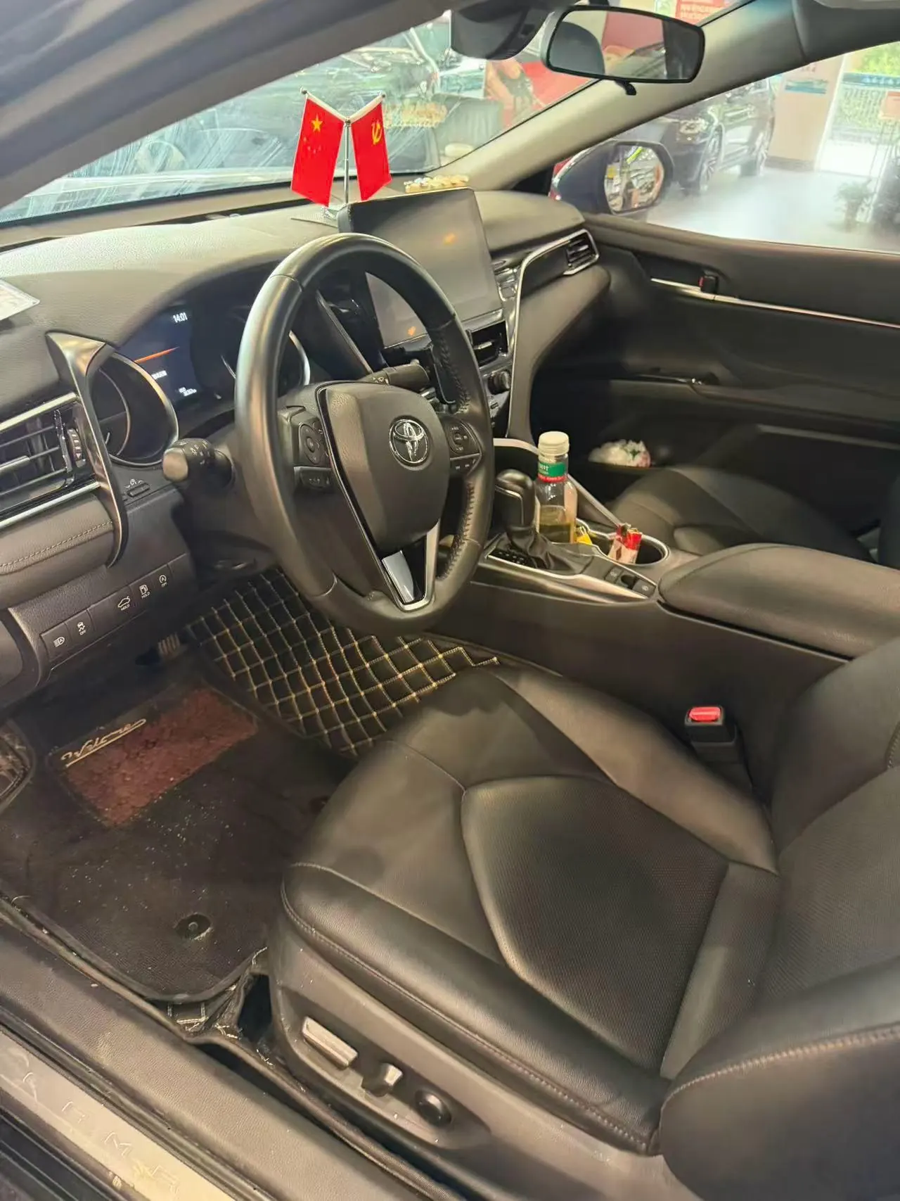 Toyota 2021 Camry 2.0G Stepless Deluxe Edition Automatic Gear 4