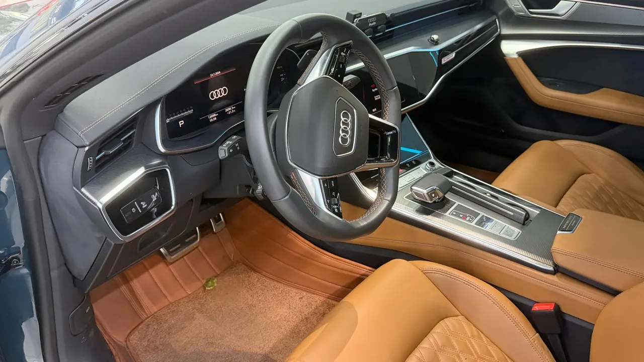 Audi 2022 A7L 48V 3.0TFSI 55TFSI Quattro S-line edition one advance automatic gear 3