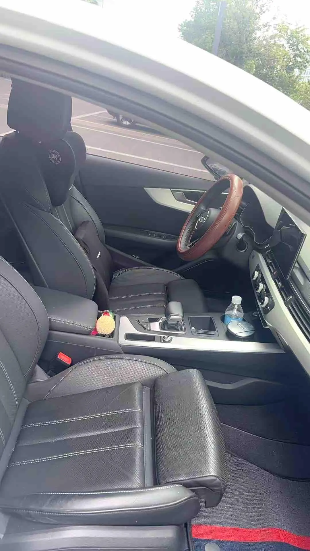 Audi 2022 A4L 2.0TFSI 40TFSI Deluxe Dynamic Automatic 4