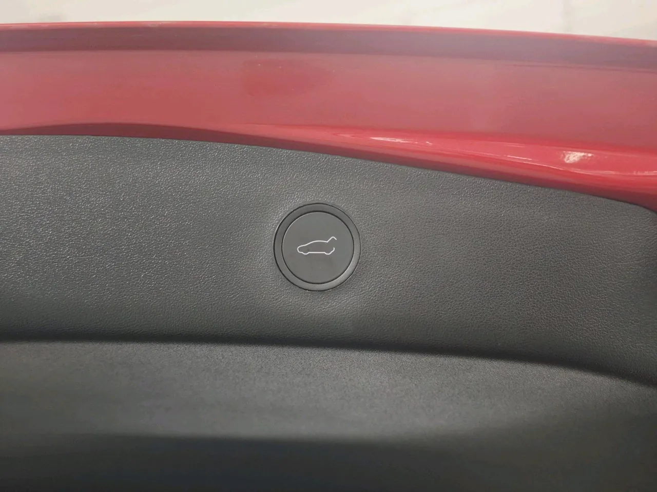 Tesla 2022 Model 3 rear-wheel drive version of automatic transmission 8