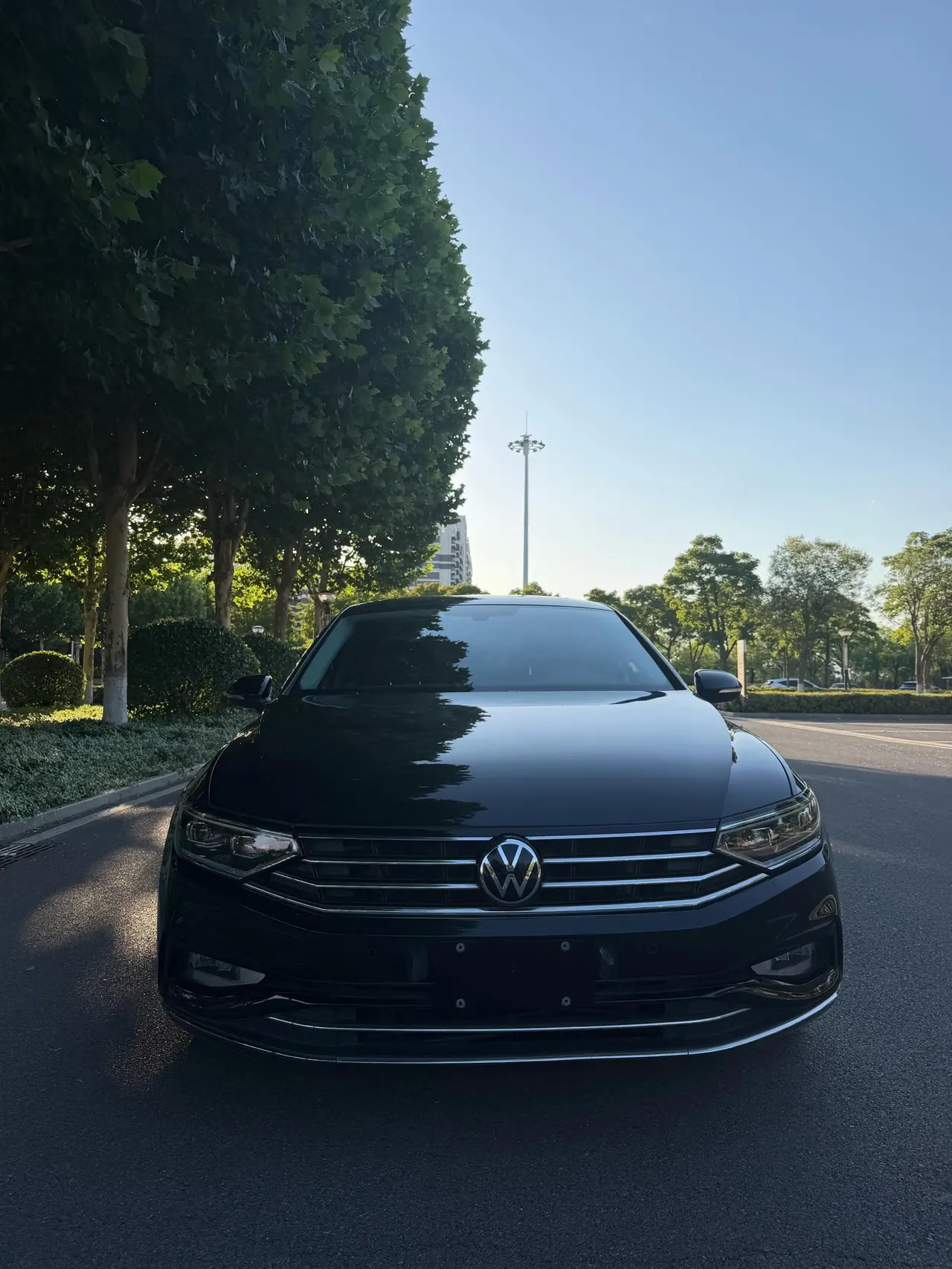 Volkswagen 2020 Magotan 2.0TSI 330TSI luxury automatic transmission 2