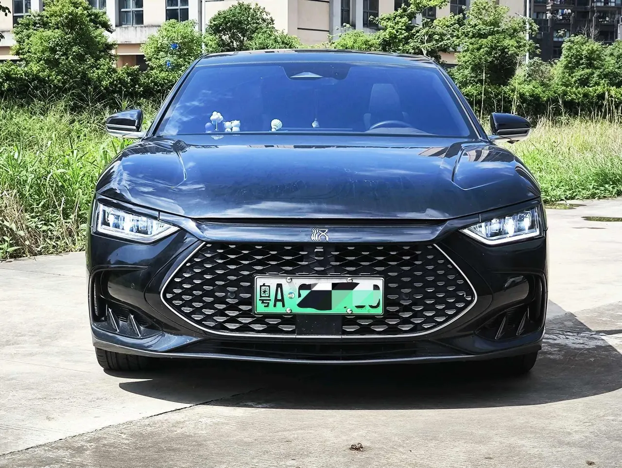 BYD 2022 Han DM-i 1.5T stepless 121KM exclusive automatic gear 2