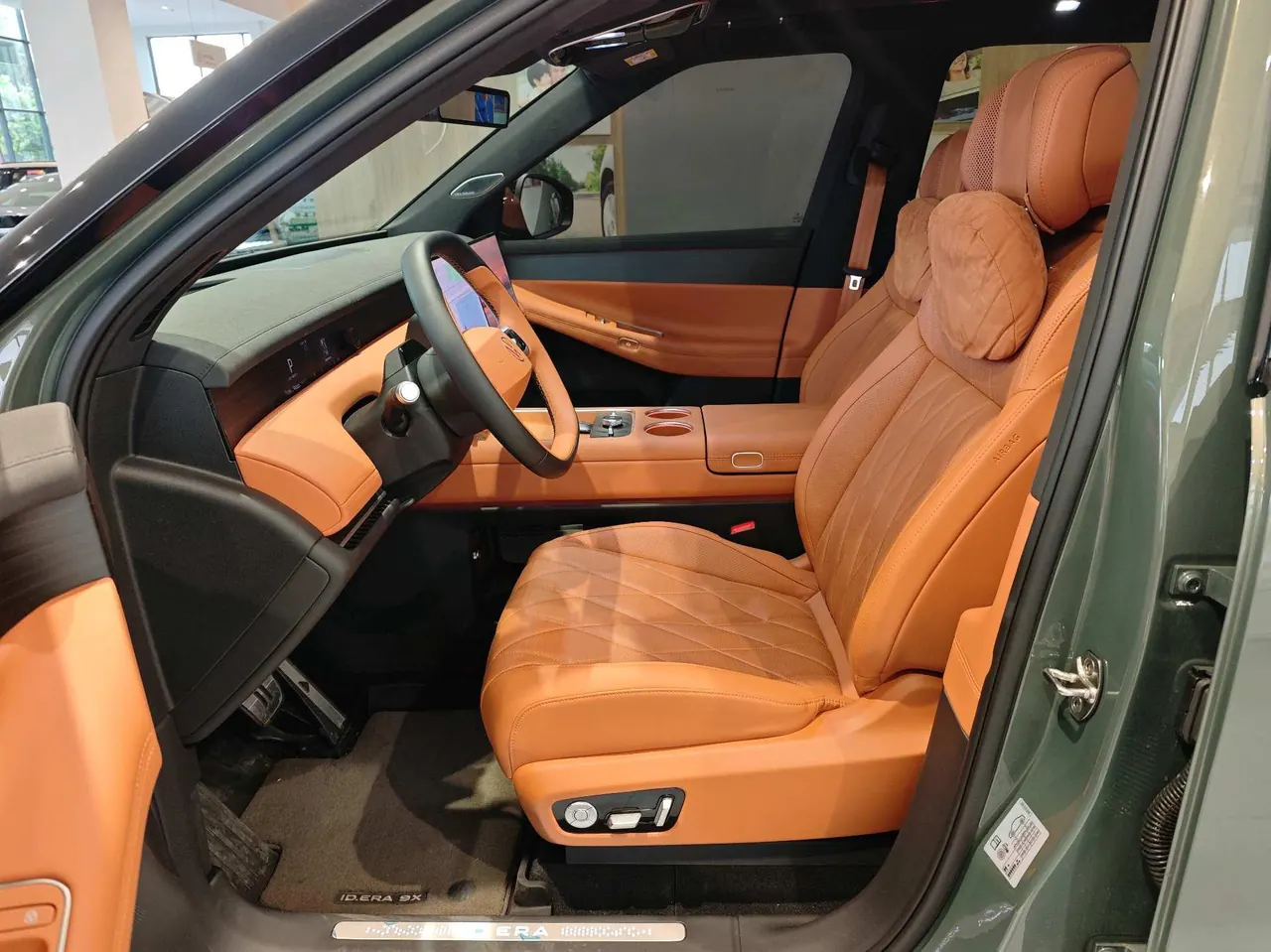Volkswagen 2026 ID.ERA 9X Max 4-wheel drive automatic gear 3