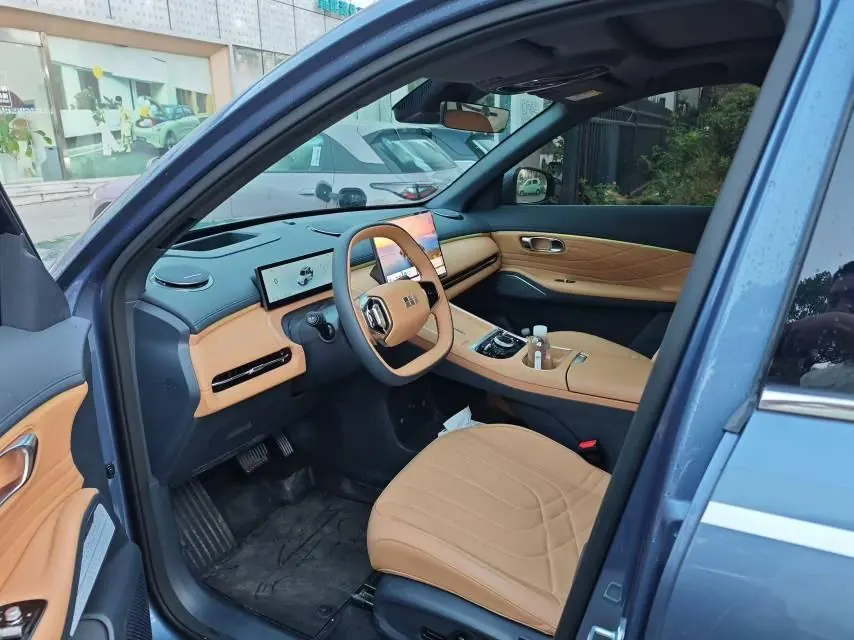 Geely Galaxy 2025 Starship 7 EM-i 1.5 120km Pilot Automatic Gear 2