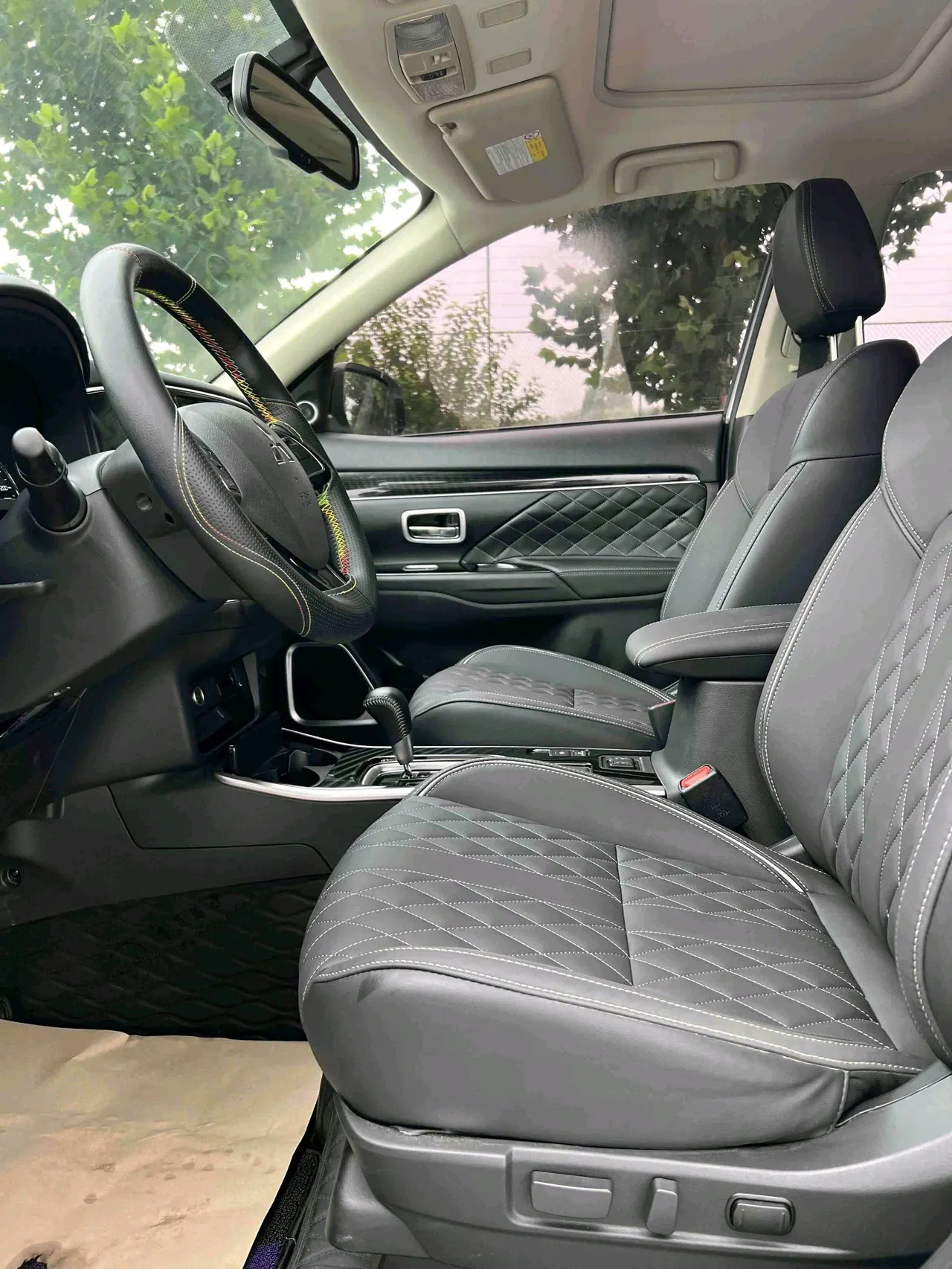 Mitsubishi 2021 Outlander 2.0 Stepless Two-Drive Free Edition 5-seat (Changed) Automatic Gear 7