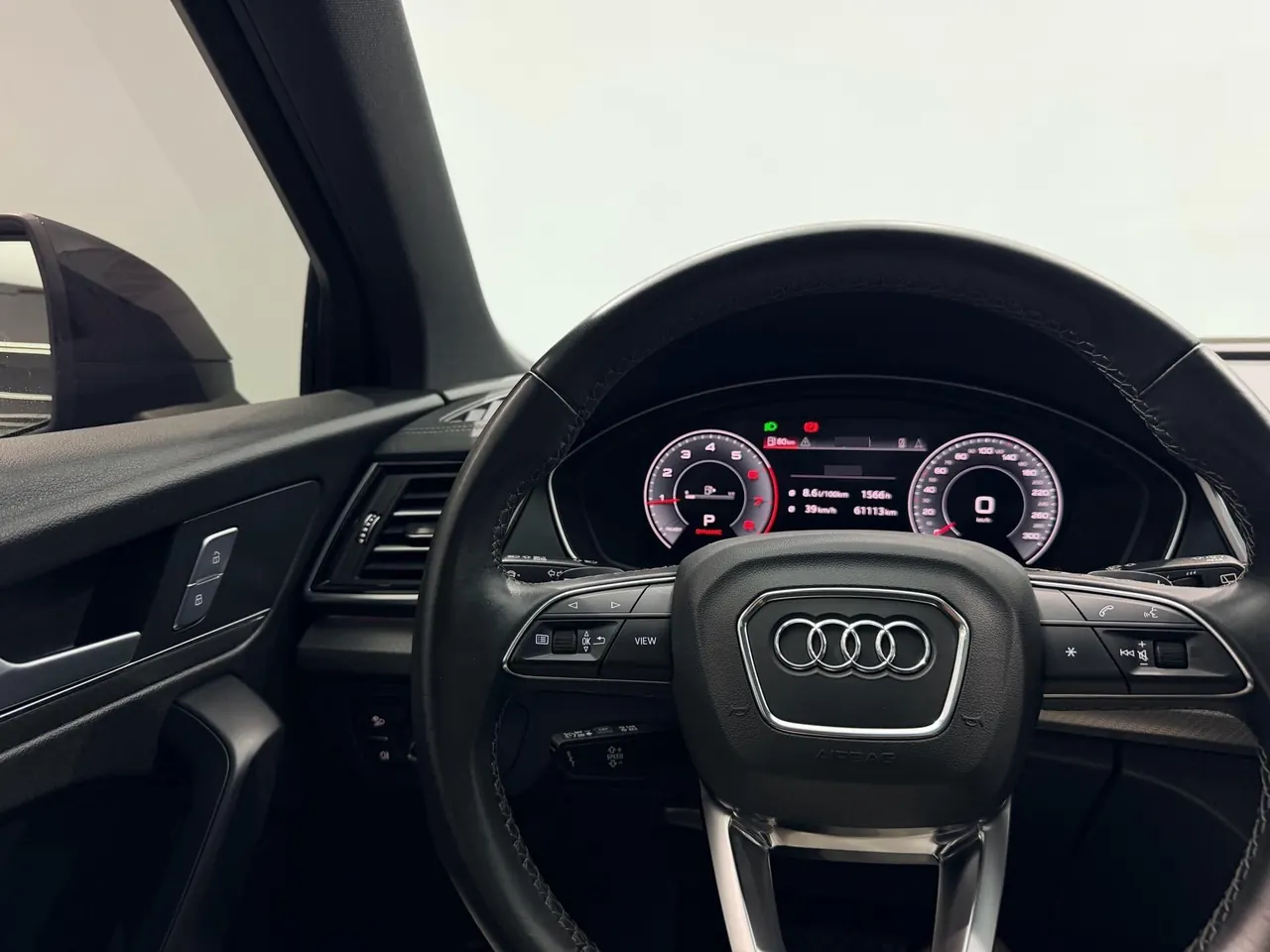 Audi 2023 Q5L 2.0TFSI 40TFSI luxury dynamic automatic 11