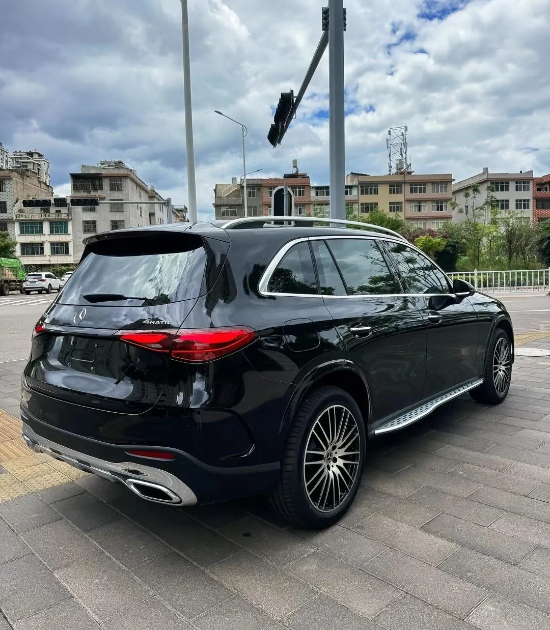 Mercedes Benz 2026 GLC 300 L 4MATIC 48V 2.0T Dynamic 5-seat (Modified) Automatic Gear 9