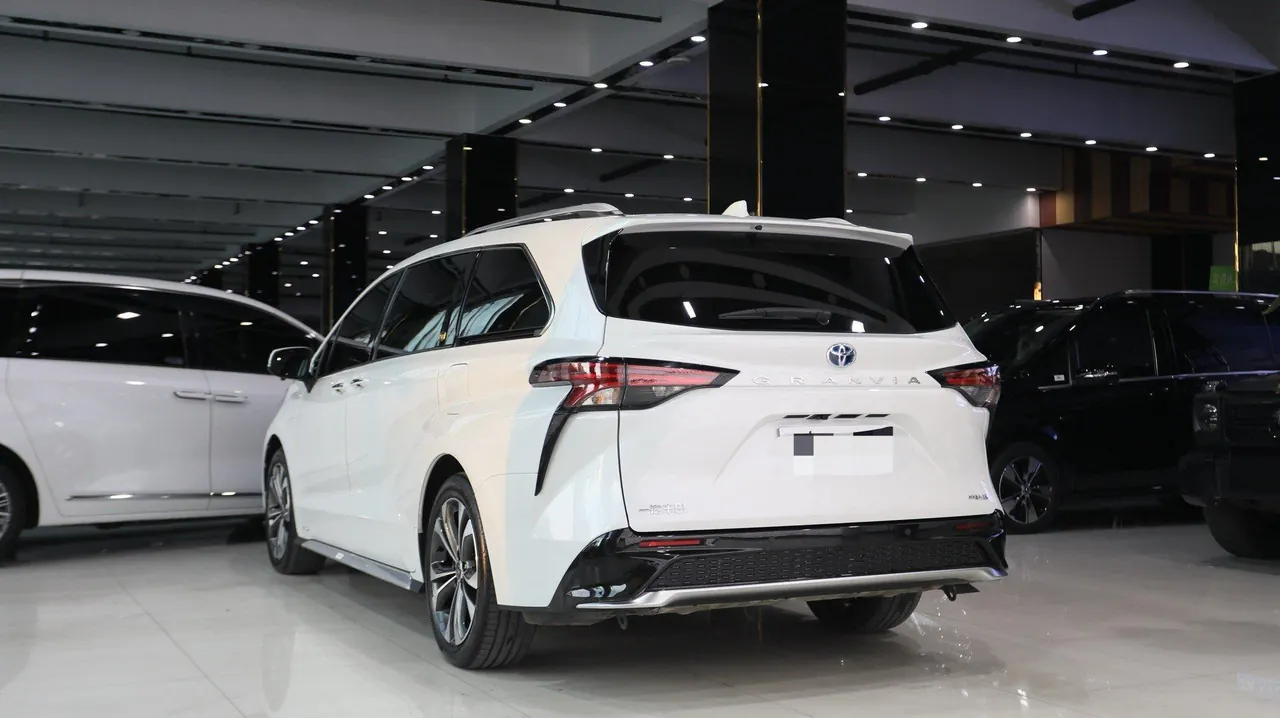 Toyota 2023 Grevia HYBRID 2.5 Stepless Flagship VIP Edition Automatic Gear 8