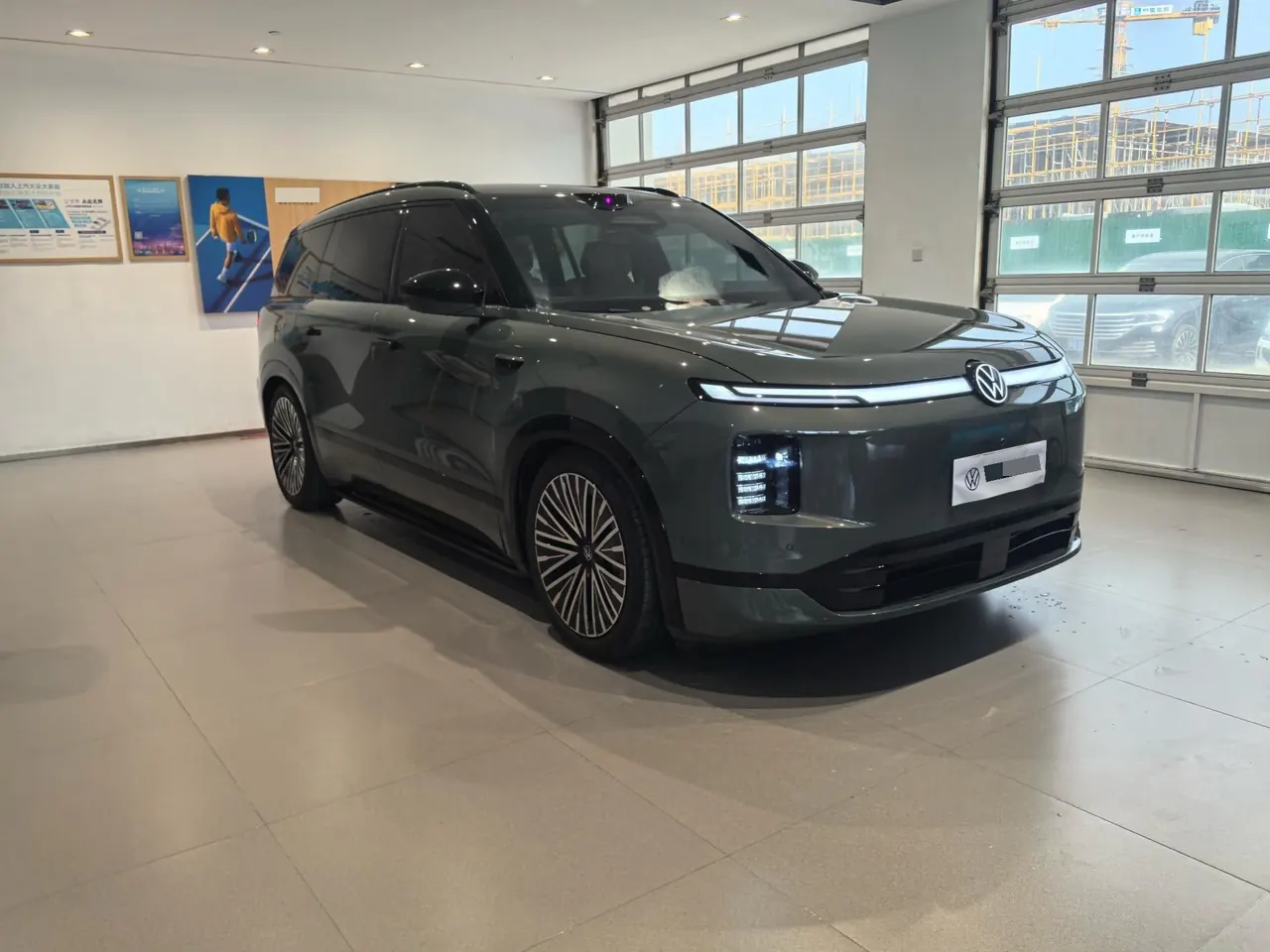 Volkswagen 2026 ID.ERA 9X Max 4-wheel drive automatic gear 3