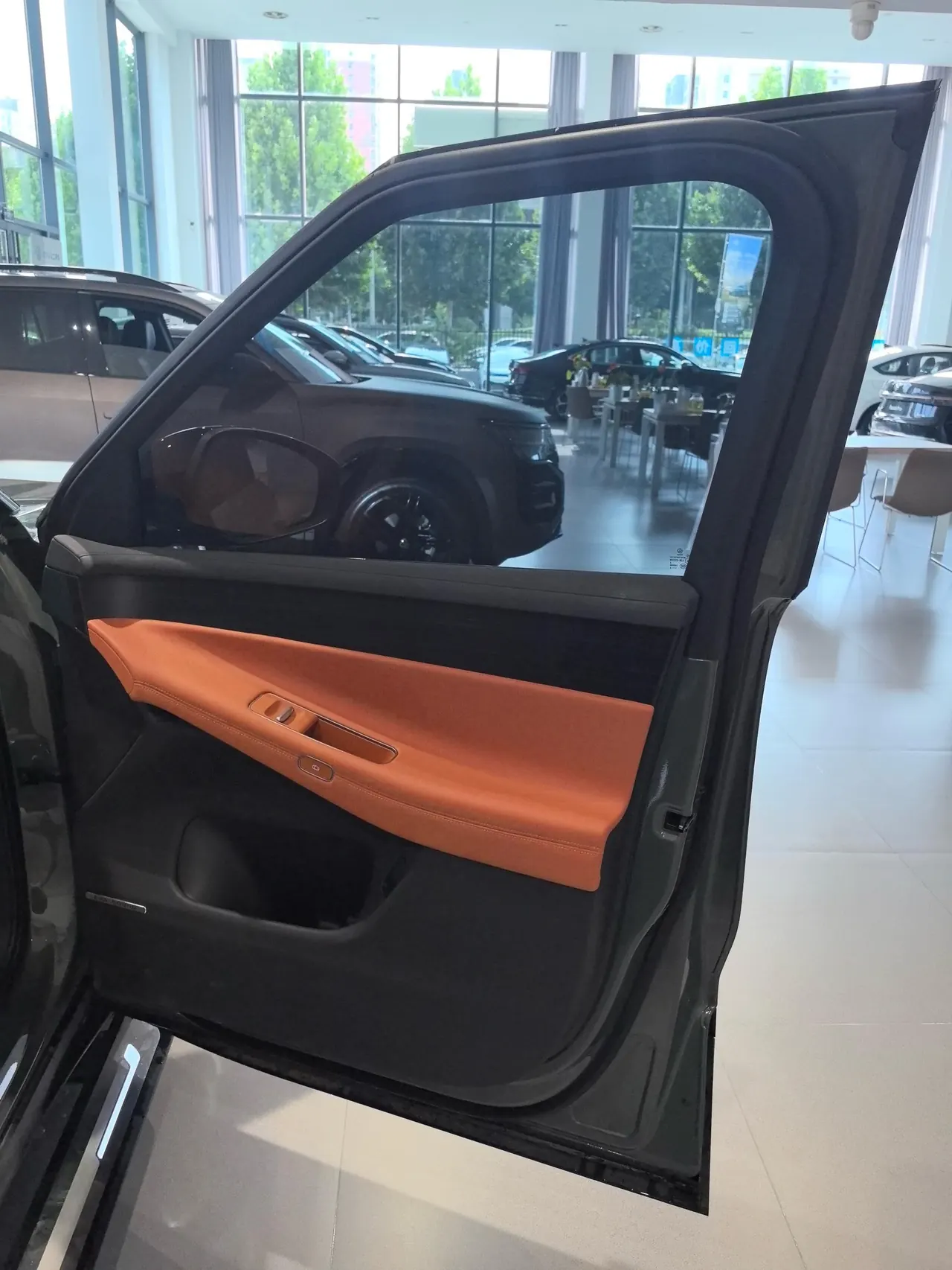 Volkswagen 2026 ID.ERA 9X Max 4-wheel drive automatic gear 5