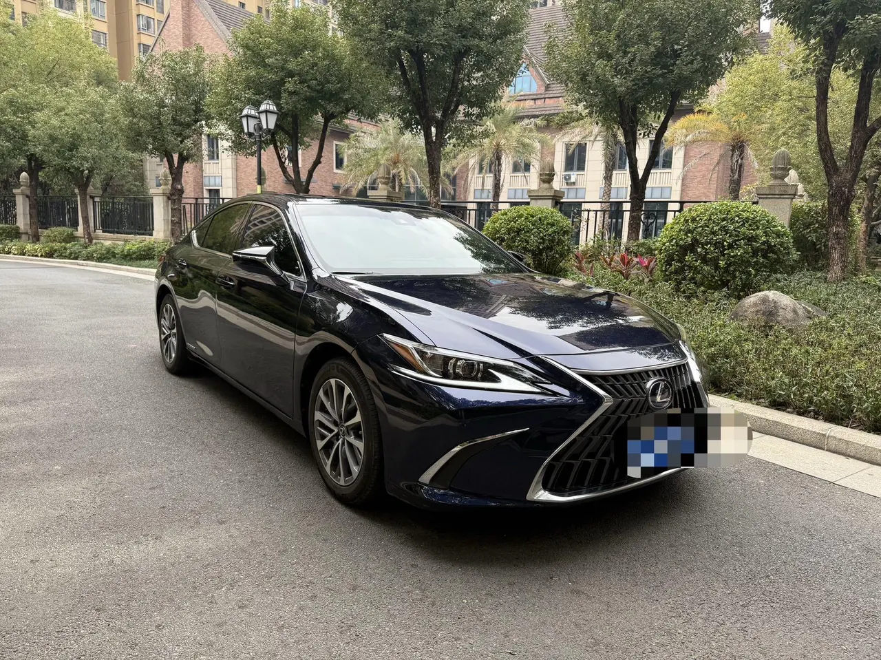 Lexus ES (Imported) 2021 ES300h 2.5 Stepless Excellence Edition Automatic Gear 2