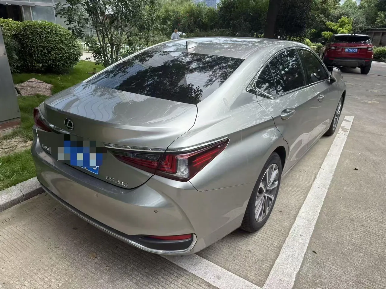 Lexus ES (Imported) 2021 ES200 2.0 Stepless Premium Edition Automatic Gear 2