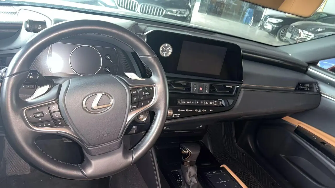 Lexus ES (Imported) 2021 ES200 2.0 Stepless Premium Edition Automatic Gear 5