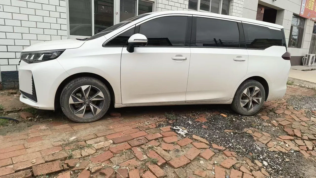 Chuanqi 2021 M6 1.5T 270T Premium Edition 6-seat Automatic Gear 10