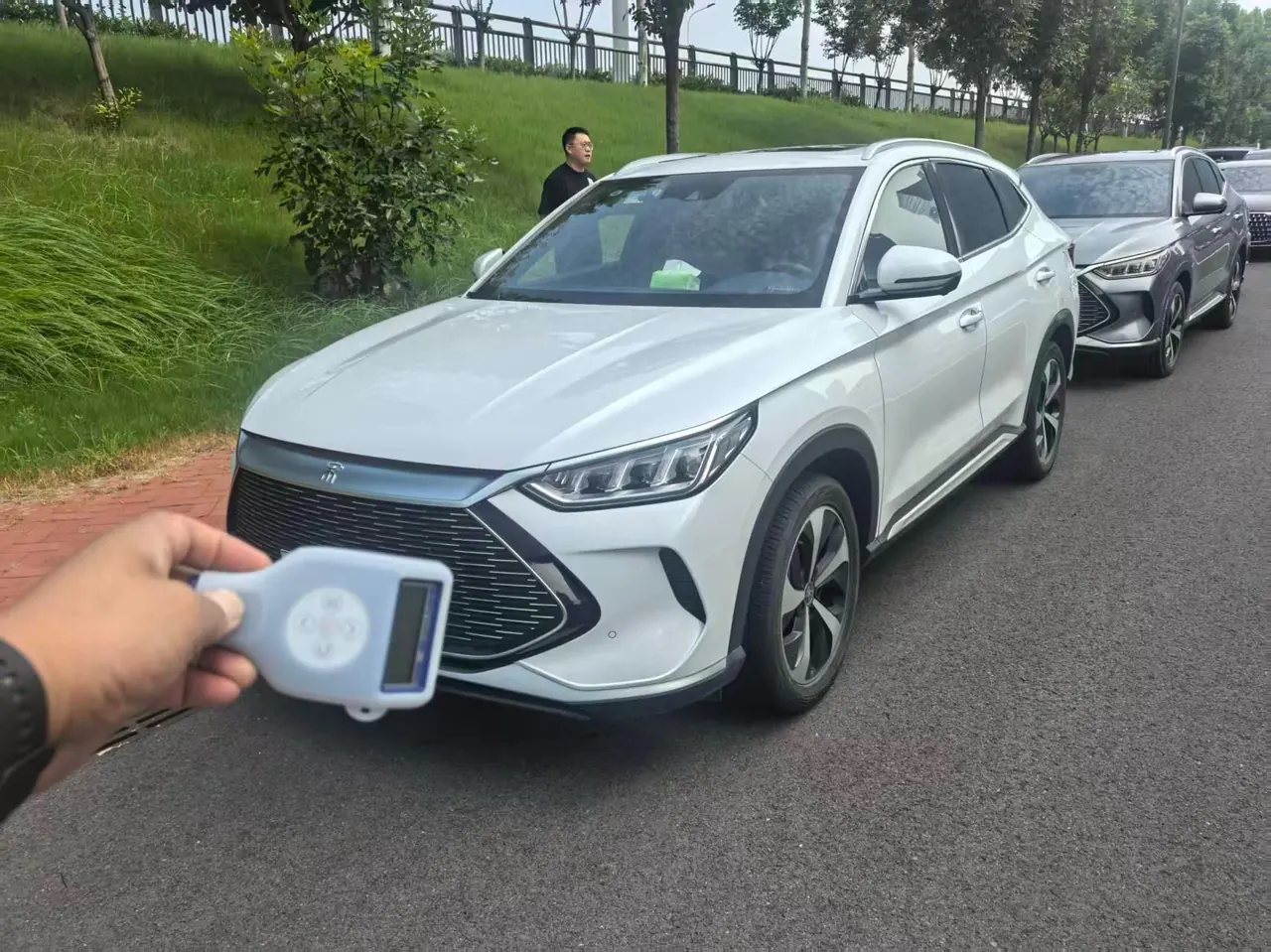 BYD Song PLUS New Energy 2021 Song PLUS DM-i 1.5 Stepless 110KM Flagship Automatic Gear - View 1