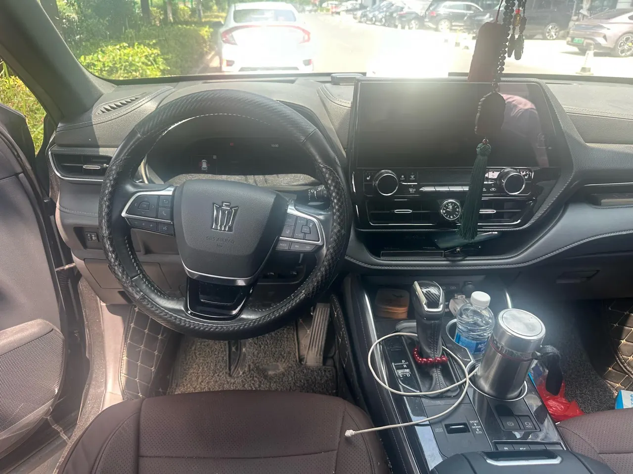 Toyota 2022 Crown Land Release 2.5 Stepless Four-wheel Drive Premium Edition Automatic Gear 7