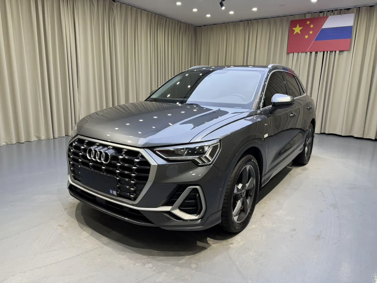Audi 2022 Q3 1.4TFSI 35TFSI Fashion Dynamic Automatic - View 1