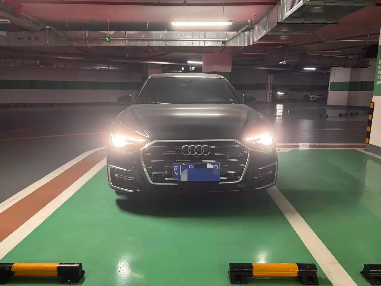 Audi 2026 A6L 2.0TFSI 45TFSI Quattro Selected Dynamic Automatic 3