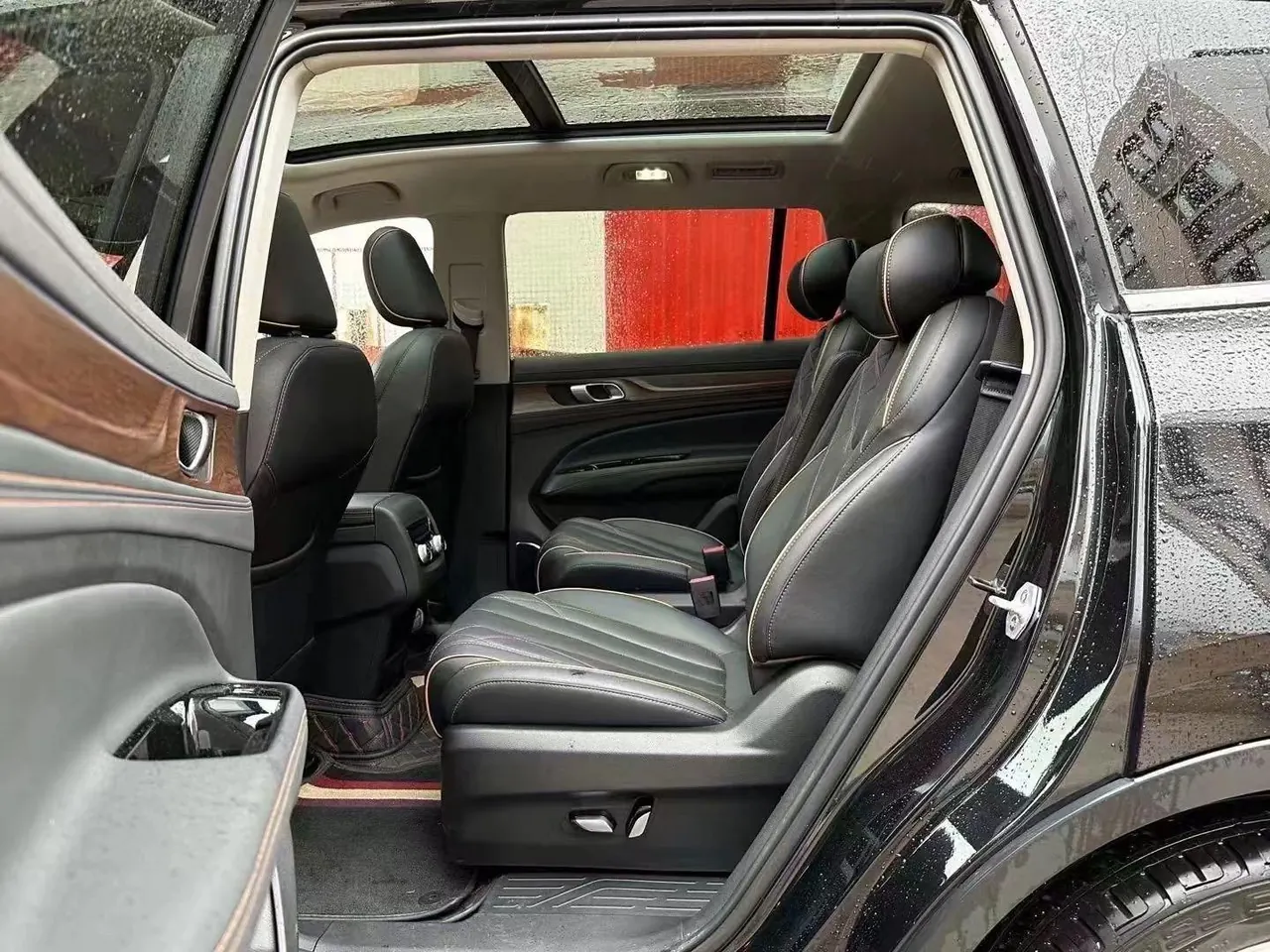 Ford 2021 Lingyu 2.0T EcoBoost 225 Zunling PLUS7 automatic gear 5