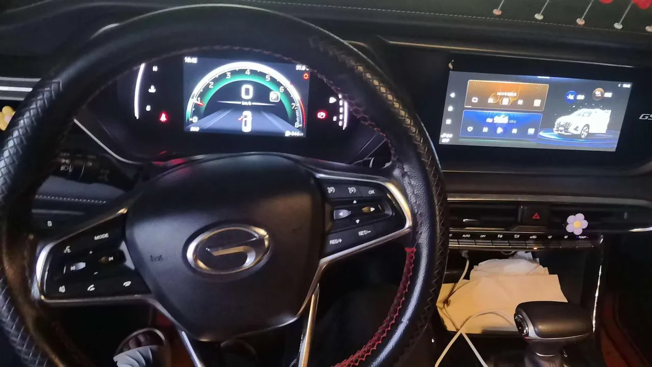 Chuanqi 2021 GS4 1.5T 270T Deluxe Zhilian Edition Automatic Gear 3