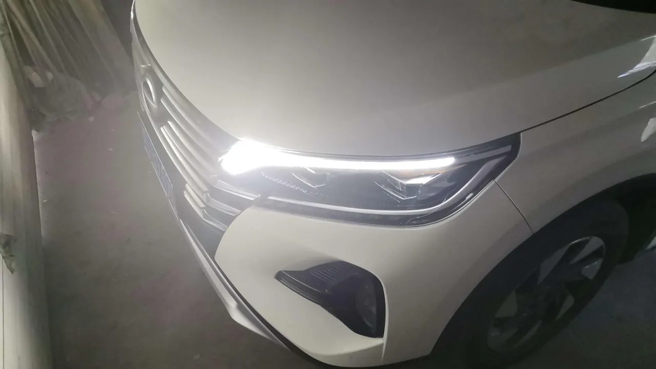 Chuanqi 2021 GS4 1.5T 270T Deluxe Zhilian Edition Automatic Gear 6