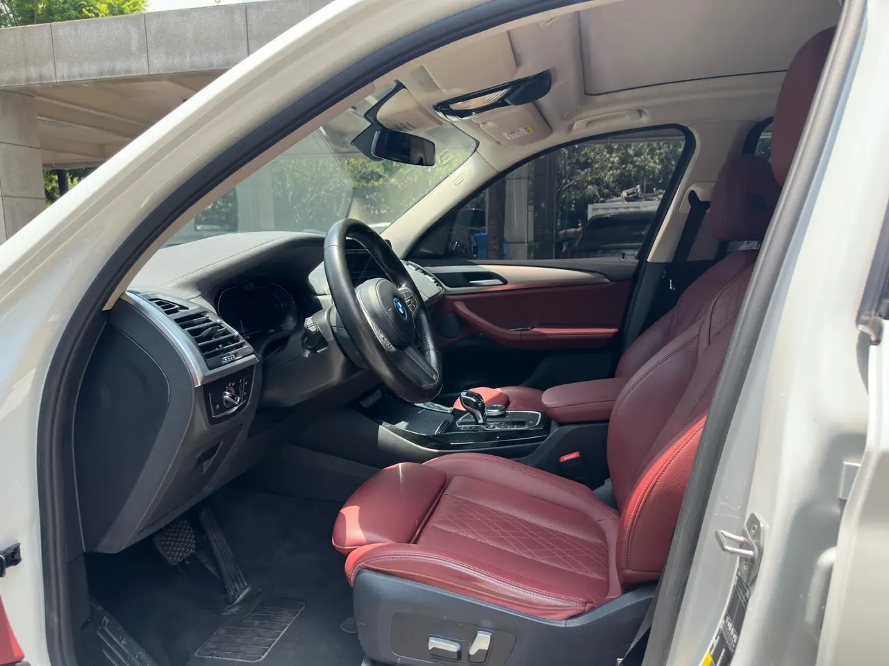BMW 2022 iX3 Creat Collar Automatic 3