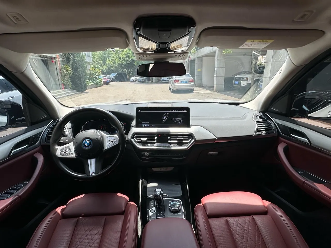 BMW 2022 iX3 Creat Collar Automatic 5