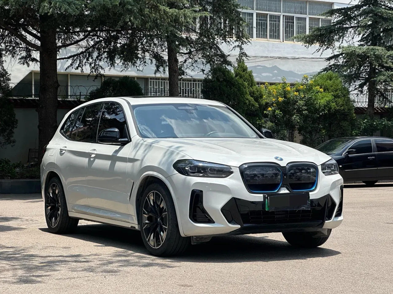 BMW 2022 iX3 Creat Collar Automatic 7