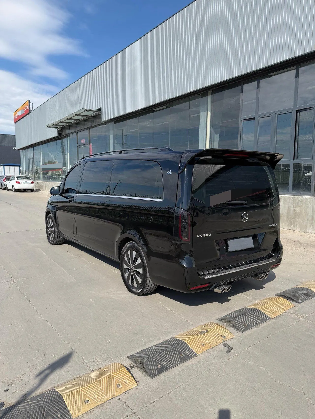Mercedes Benz 2021 Vito 2.0T Elite Edition 7-seat Automatic Gear 9