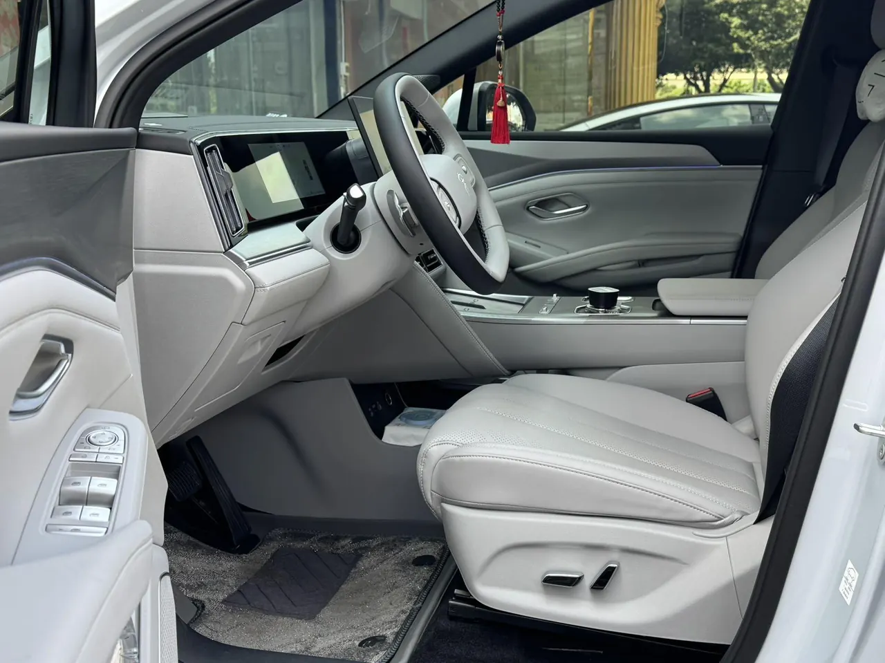 BYD 2026 Song Ultra EV 710KM Exceed Automatic Transmission 5