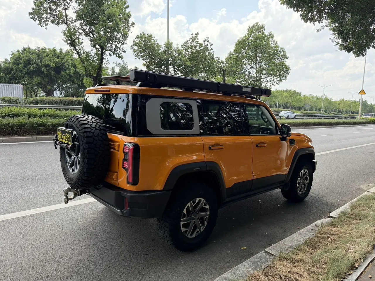 Beijing 2024 BJ40 2.0T City Hunter Edition Extreme Automatic Gear 8