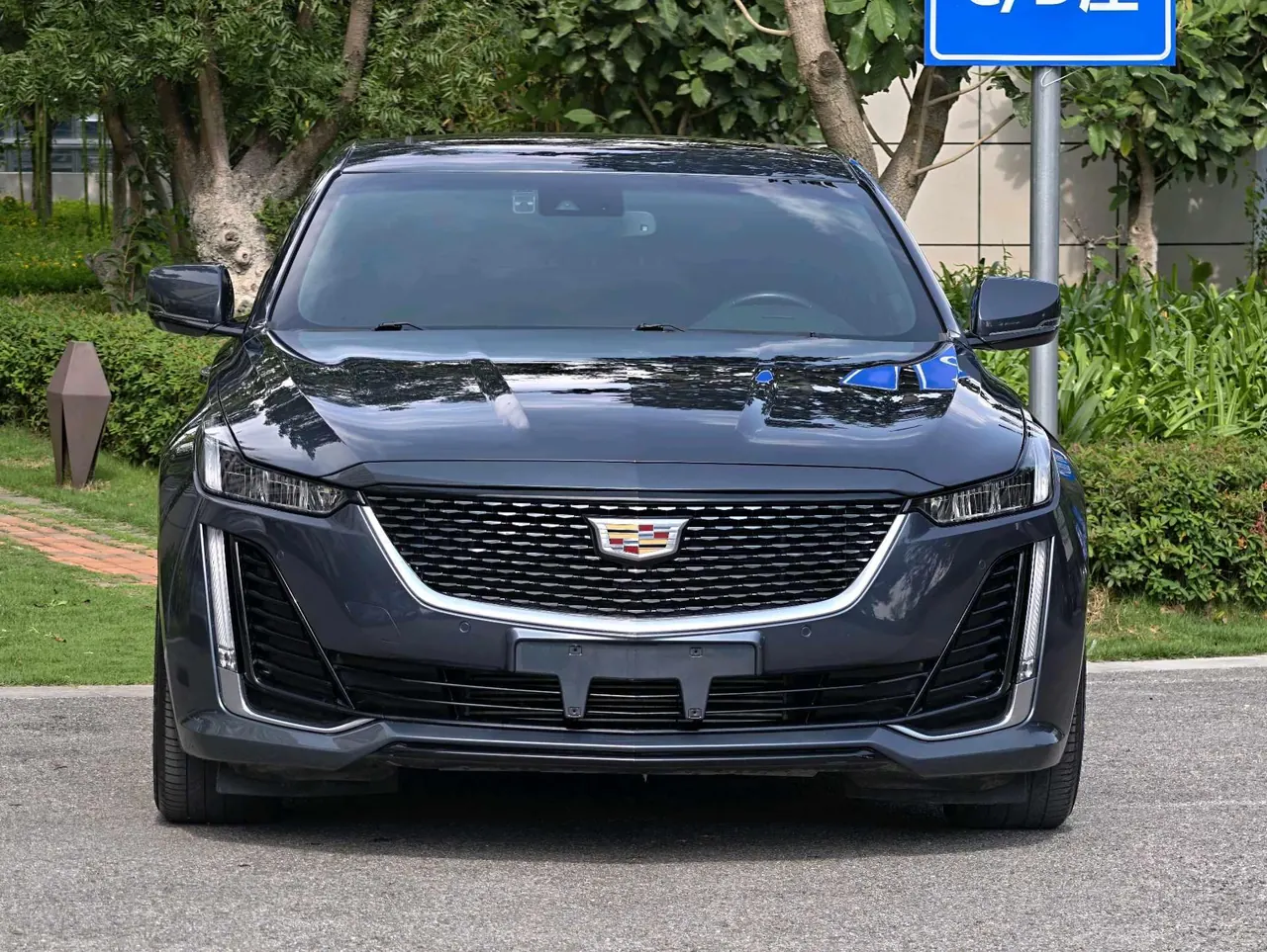 Cadillac 2021 CT5 2.0T 28T luxury automatic gear 3