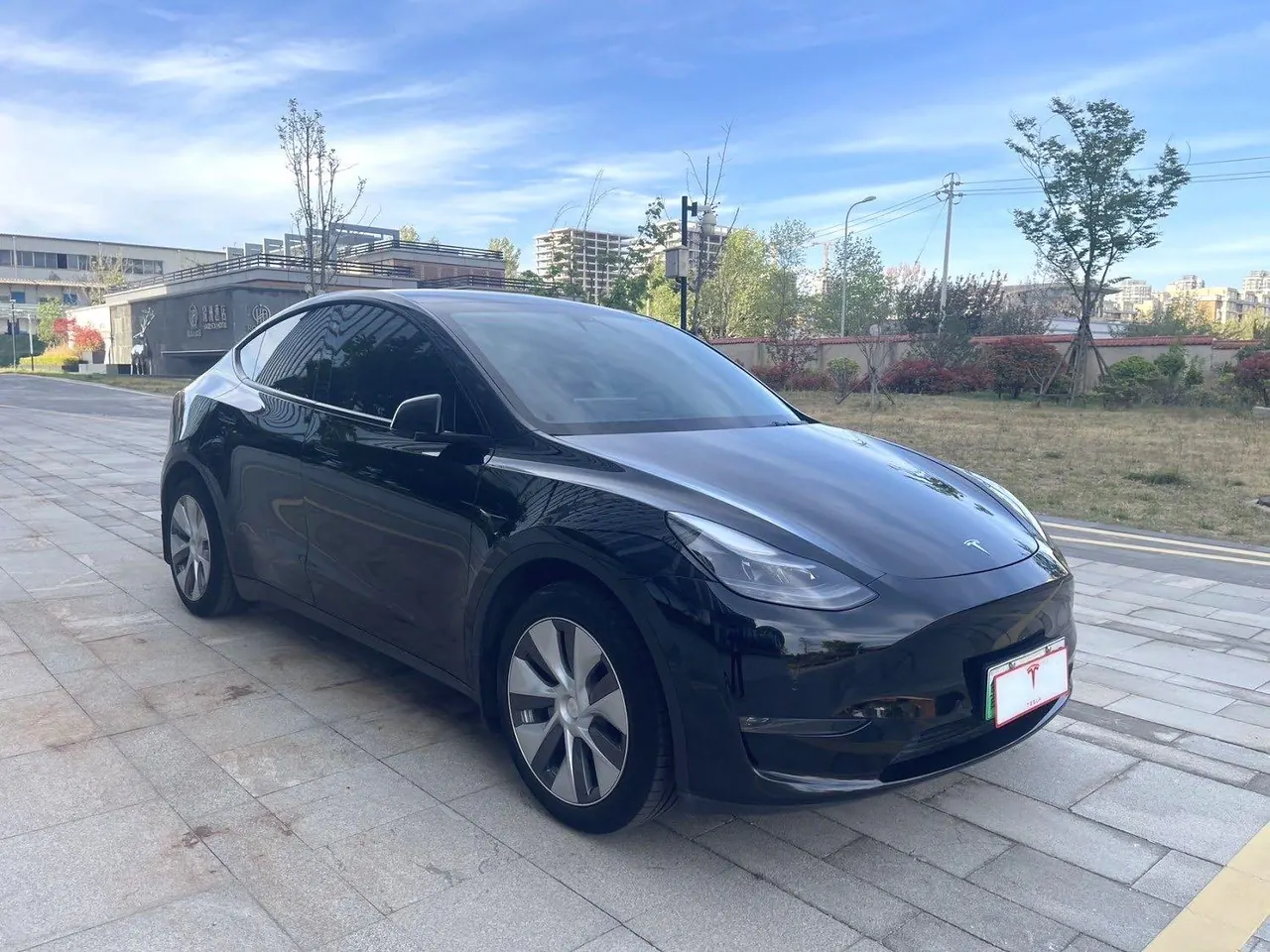 Tesla 2022 Model Y rear-wheel drive version (facelift) automatic gear 2