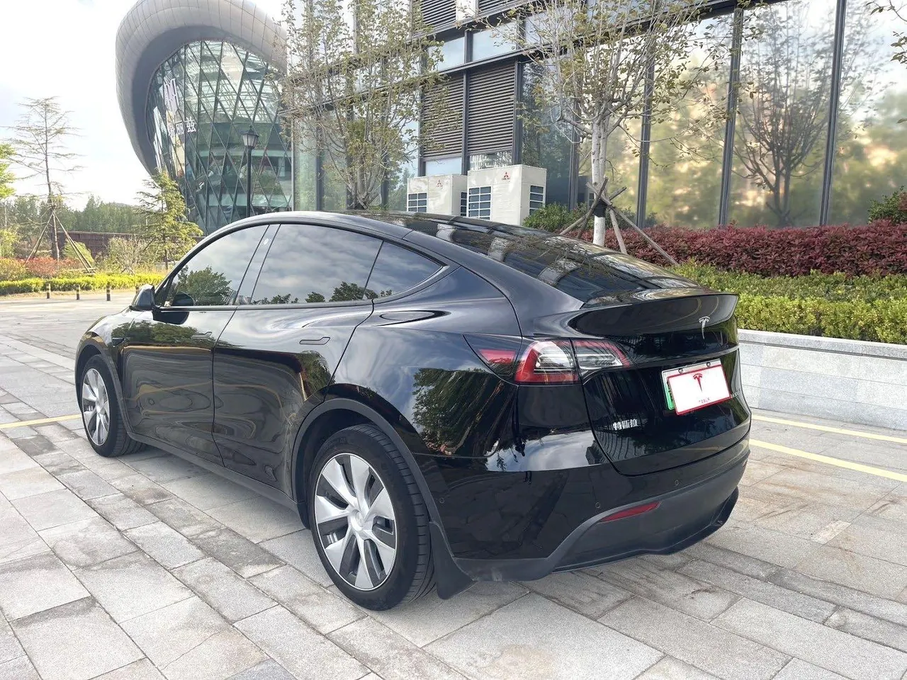 Tesla 2022 Model Y rear-wheel drive version (facelift) automatic gear 3