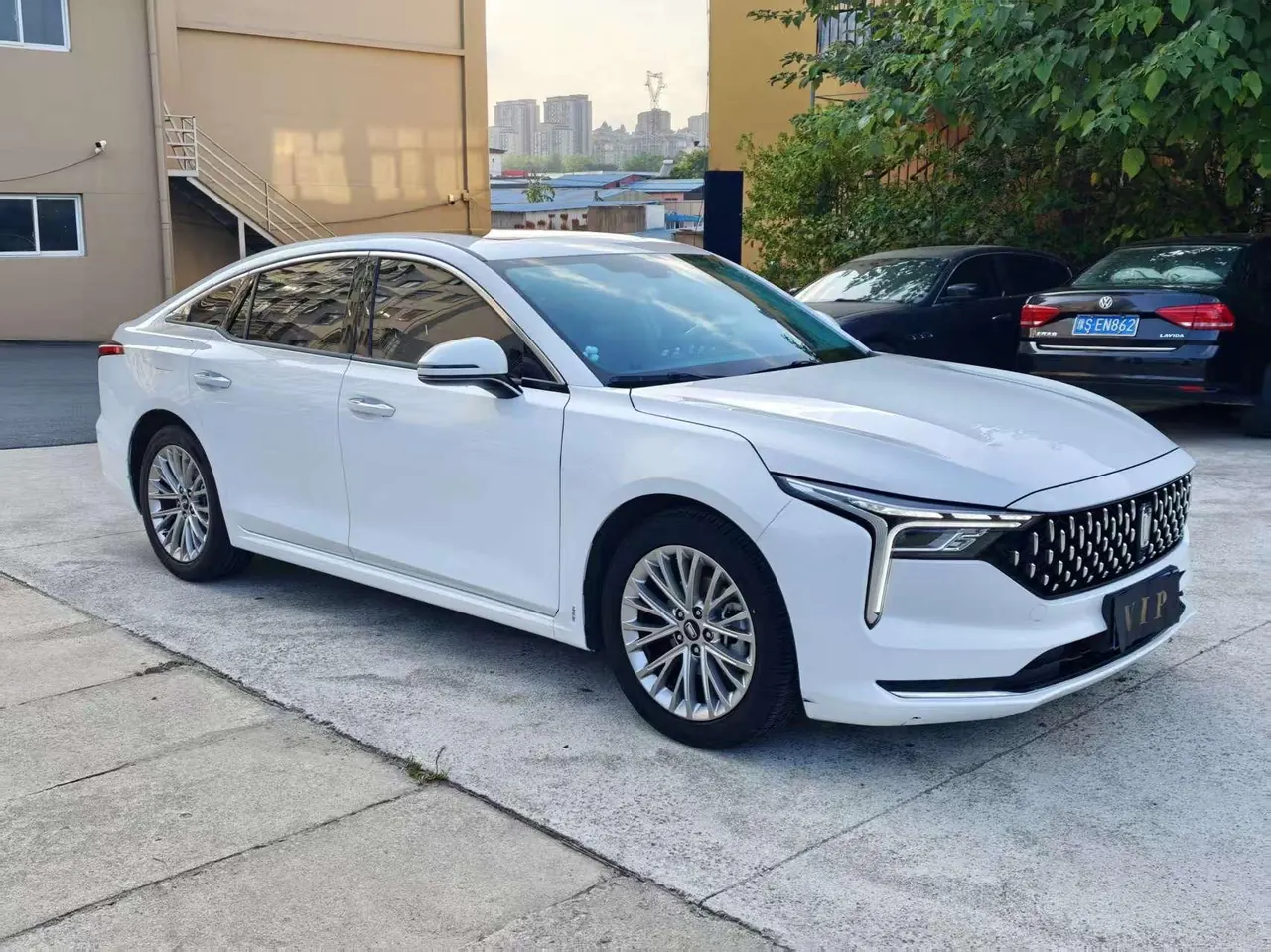 Bestune 2022 B70 1.5T Pleasant Automatic Gear 3