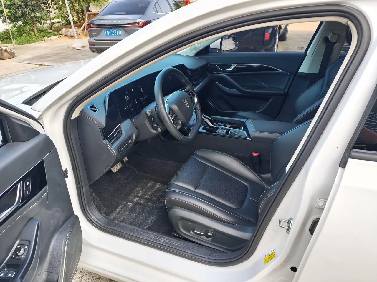 Bestune 2022 B70 1.5T Pleasant Automatic Gear 7