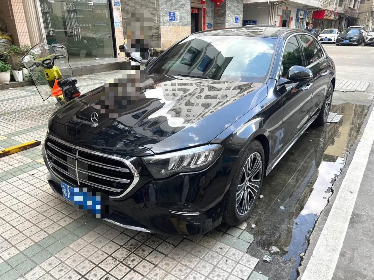 Mercedes Benz E Class 2024 E 260 L 48V 2.0T Automatic - View 1