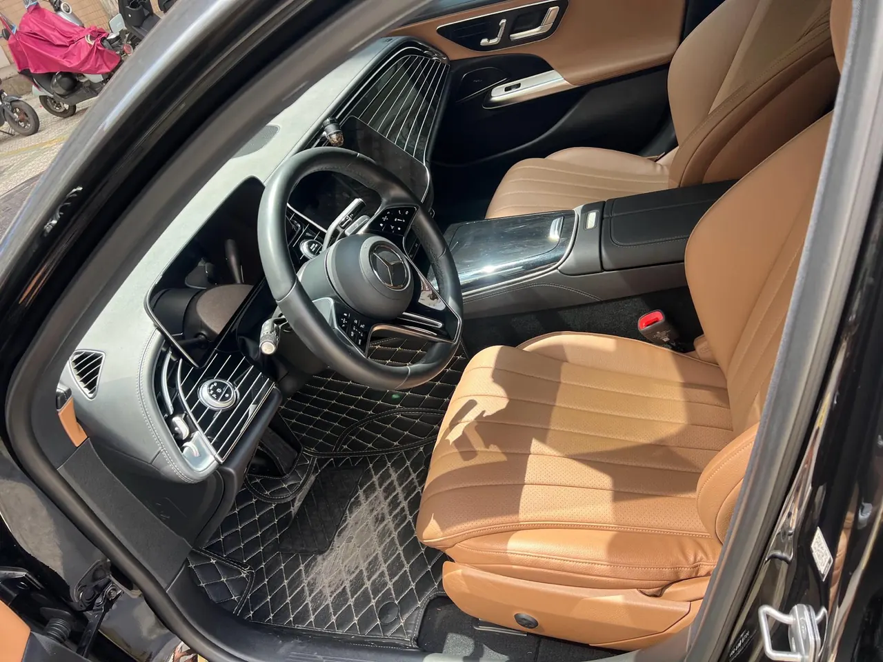 Mercedes Benz E Class 2024 E 260 L 48V 2.0T Automatic 2