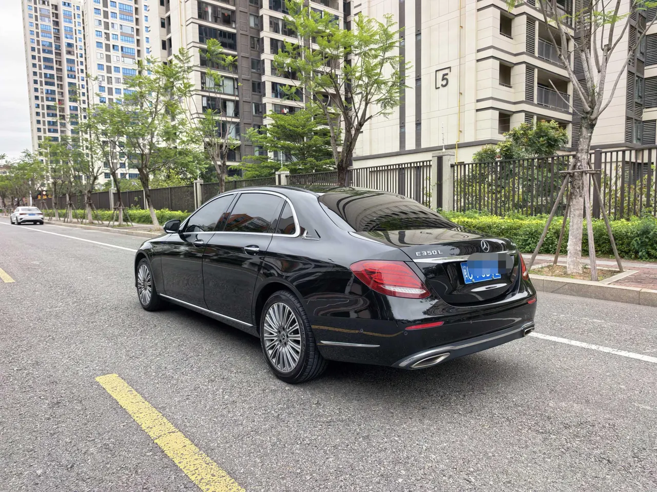 Mercedes Benz E-Class 2020 E 300 L 2.0T Fashion Automatic Gear 4