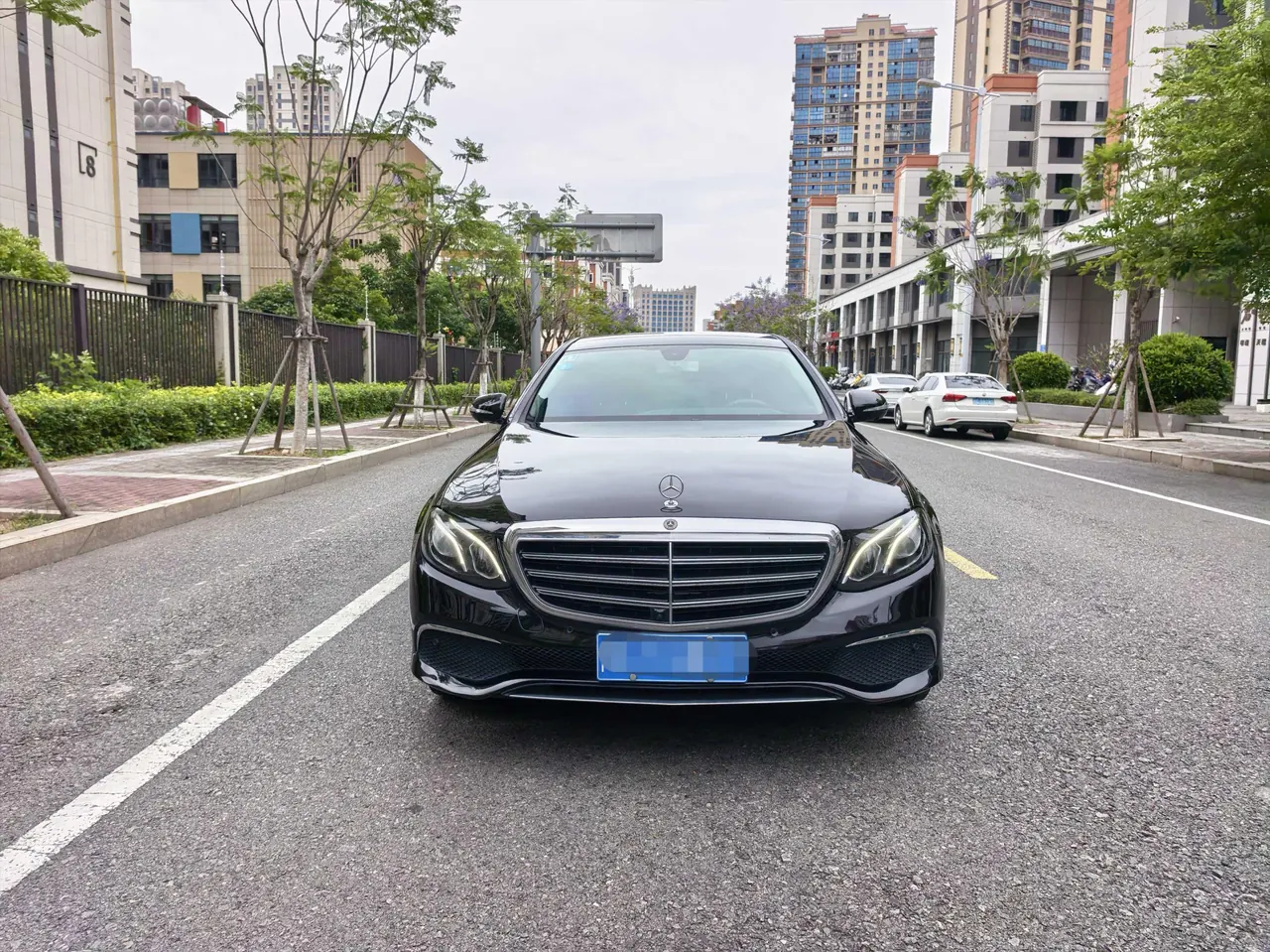 Mercedes Benz E-Class 2020 E 300 L 2.0T Fashion Automatic Gear 5