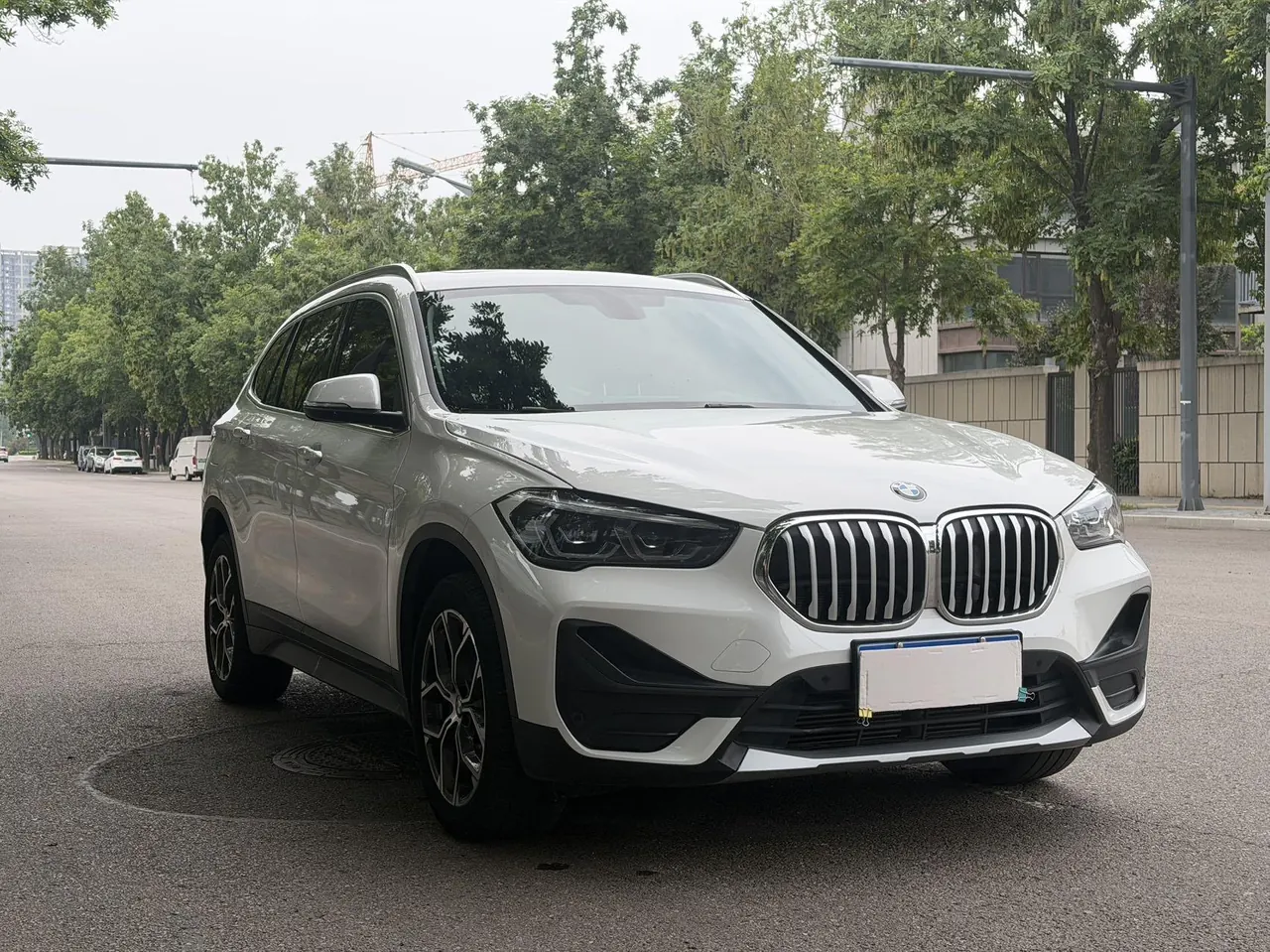 BMW 2022 X1 sDrive25Li 2.0T Leading Automatic Gear 2
